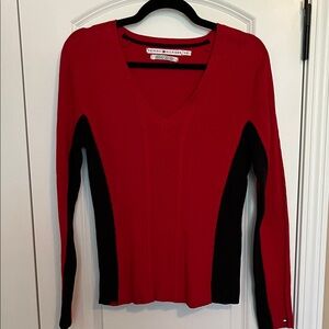 Tommy Hilfiger Women's Red and Black Color Block V neck Long Sleeve Sweatrer